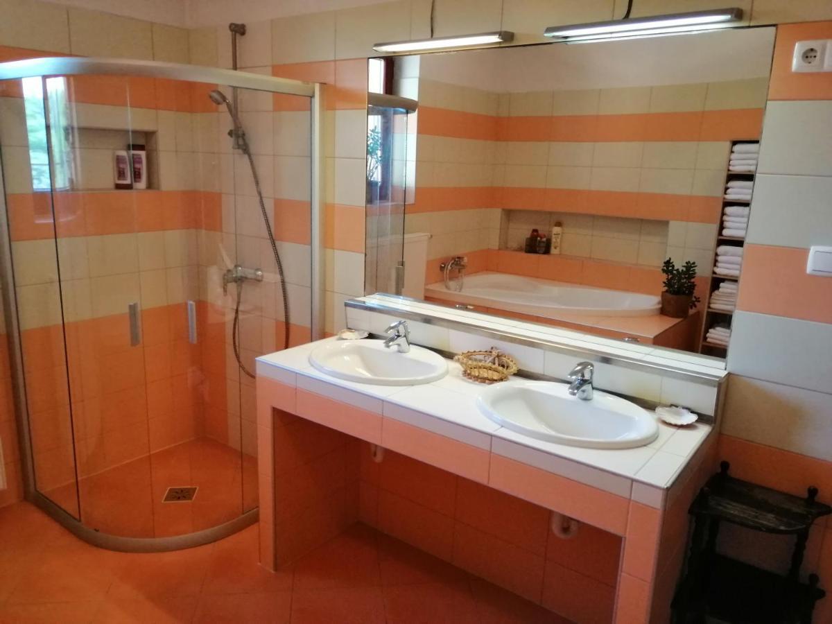 Vízaknai Apartmanház Székesfehérvár Kültér fotó